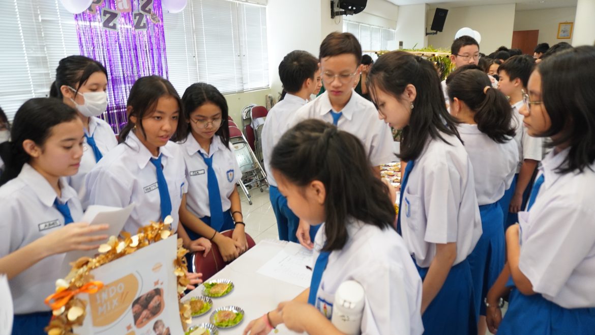 PAMERAN KARYA P5